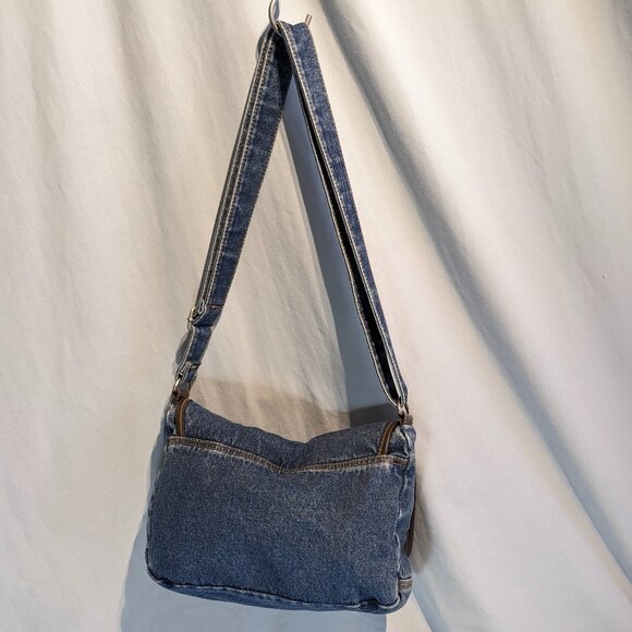 Beautiful boho denim bag with faux leather trim! Excellent used condition! - Picture 3 of 15